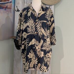 Paradise Coves vintage silk Hawaiian Men's Shirt